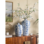 Ваза фарфоровая с узким горлышком и синими цветочными мотивами Independence варинант исполнения - 6 | Loft Concept в Барнауле