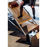 Дизайнерское кресло на металлическом каркасе с подставкой для ног Poltronova Mies Armchair варинант исполнения - 8 | Loft Concept в Барнауле