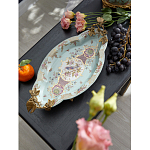 Блюдо овальное из голубого фарфора с ручками в виде бабочек и цветочным рисунком Blue Garden варинант исполнения - 3 | Loft Concept в Барнауле