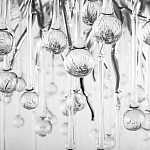 Люстра подвесная с прозрачными стеклянными подвесками в форме капель Диаметр 60 см Droplet Chandelier варинант исполнения - 16 | Loft Concept в Барнауле