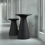 Круглый приставной столик из массива манго Piero Black Side Table варинант исполнения - 6 | Loft Concept в Барнауле