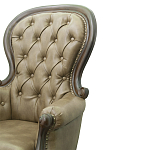 Кресло кожаное с мягкими подлокотниками на 4-х деревянных ножках Evelyn Classical Armchair варинант исполнения - 5 | Loft Concept в Барнауле