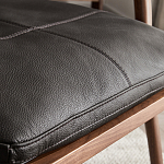 Кресло c каркасом из массива дерева и мягкой кожаной обивкой Walnut Armchair варинант исполнения - 7 | Loft Concept в Барнауле