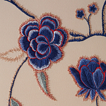 Обои с вышивкой ручной работы Flora Catherine colourway on Liso Pearl wool sateen варинант исполнения - 5 | Loft Concept в Барнауле