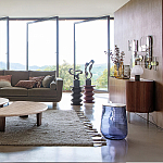 Фигурный приставной столик бордового цвета  AMORPHOUS варинант исполнения - 6 | Loft Concept в Барнауле