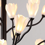 Люстра подвесная черного цвета с ветвями и белыми фарфоровыми цветами Floralis варинант исполнения - 14 | Loft Concept в Барнауле