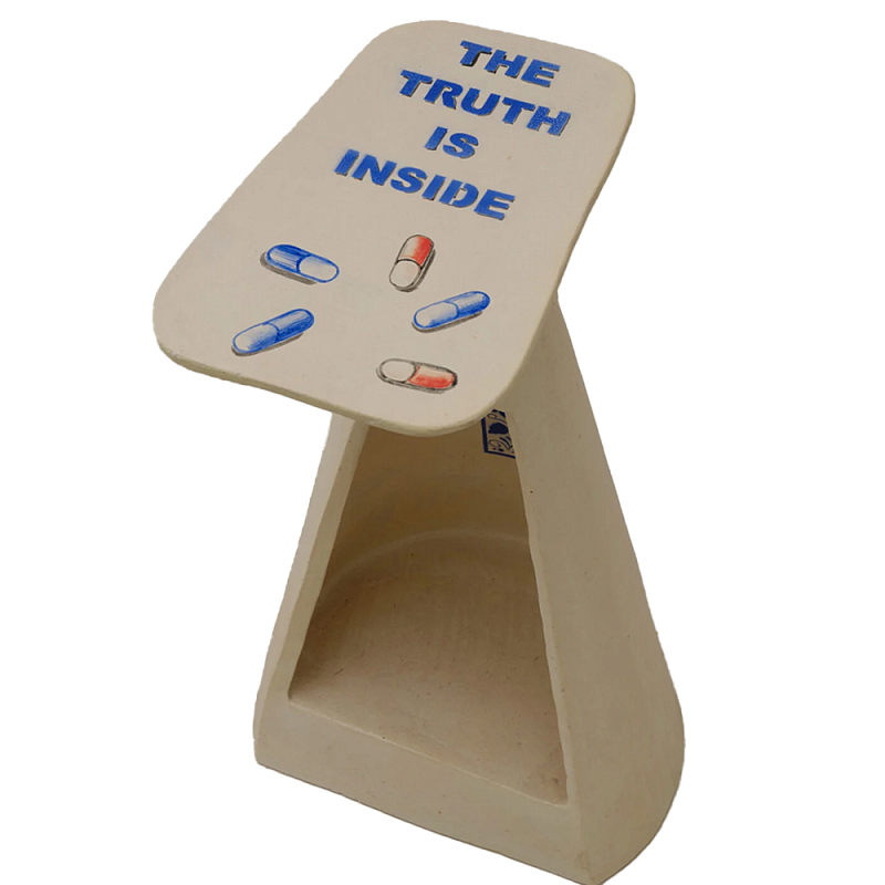 Журнальный столик The Truth Is Inside Бежевый Синий Журнальный столик The Truth Is Inside Бежевый Синий в Барнауле | Loft Concept