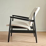 Кресло с каркасом и ножками из древесины и мягкими сиденьем и спинкой Venice варинант исполнения - 4 | Loft Concept в Барнауле