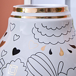 Ваза с декоративными лицами и графическими элементами в виде сердец и символов Faces of Imagination варинант исполнения - 8 | Loft Concept в Барнауле