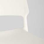 Пластиковый стул на ножках из массива бука Ferret White варинант исполнения - 9 | Loft Concept в Барнауле