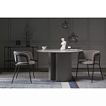 Стул полукруглый с каркасом из металла и мягким сиденьем и спинкой Soft Chenille варинант исполнения - 3 | Loft Concept в Барнауле