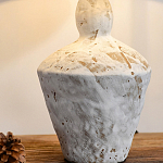 Настольная лампа с керамическим фактурным основанием и тканевым абажуром Eastern Tale варинант исполнения - 4 | Loft Concept в Барнауле