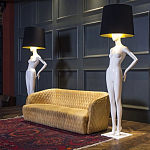 Лампа MANNEQUIN LAMP с абажуром созерцание силуэта варинант исполнения - 4 | Loft Concept в Барнауле