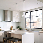 Подвесной светильник с прозрачным рельефным стеклянным плафоном в форме конуса Feiss варинант исполнения - 9 | Loft Concept в Барнауле