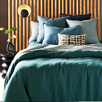 Фигурный приставной столик бордового цвета  AMORPHOUS варинант исполнения - 4 | Loft Concept в Барнауле