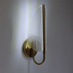 Бра с изогнутым рельефным плафоном Textured Glass варинант исполнения - 2 | Loft Concept в Барнауле