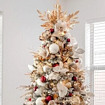 Заснеженная Новогодняя Ель с золотыми листьями и цветами в комплекте варинант исполнения - 2 | Loft Concept в Барнауле