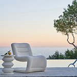 Кресло изогнутое с обивкой из ткани букле Smooth Bend Boucle Chair варинант исполнения - 6 | Loft Concept в Барнауле