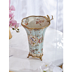 Ваза голубого цвета из фарфора с цветочным рисунком и бронзовой стрекозой Blue Garden варинант исполнения - 7 | Loft Concept в Барнауле